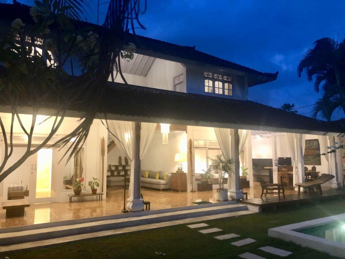 Villa Jalun Семиняк Екстериор снимка