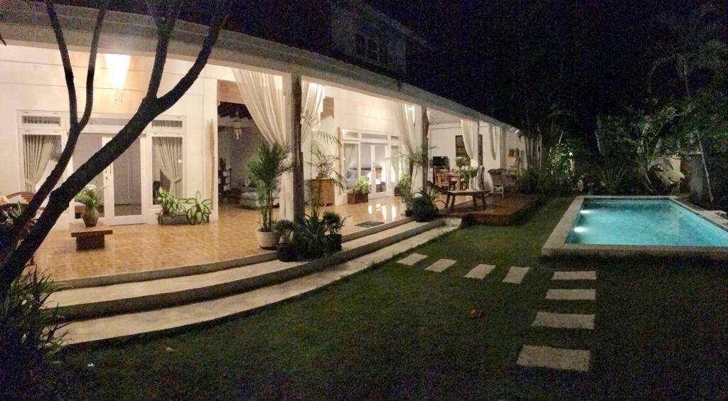 Villa Jalun Семиняк Екстериор снимка